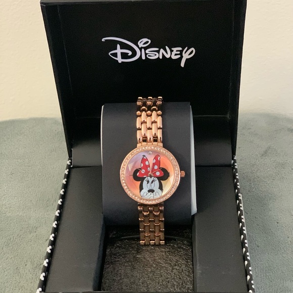 Disney Minnie Womens rose-gold Tone Bracelet Watch -NEW - Picture 7 of 13